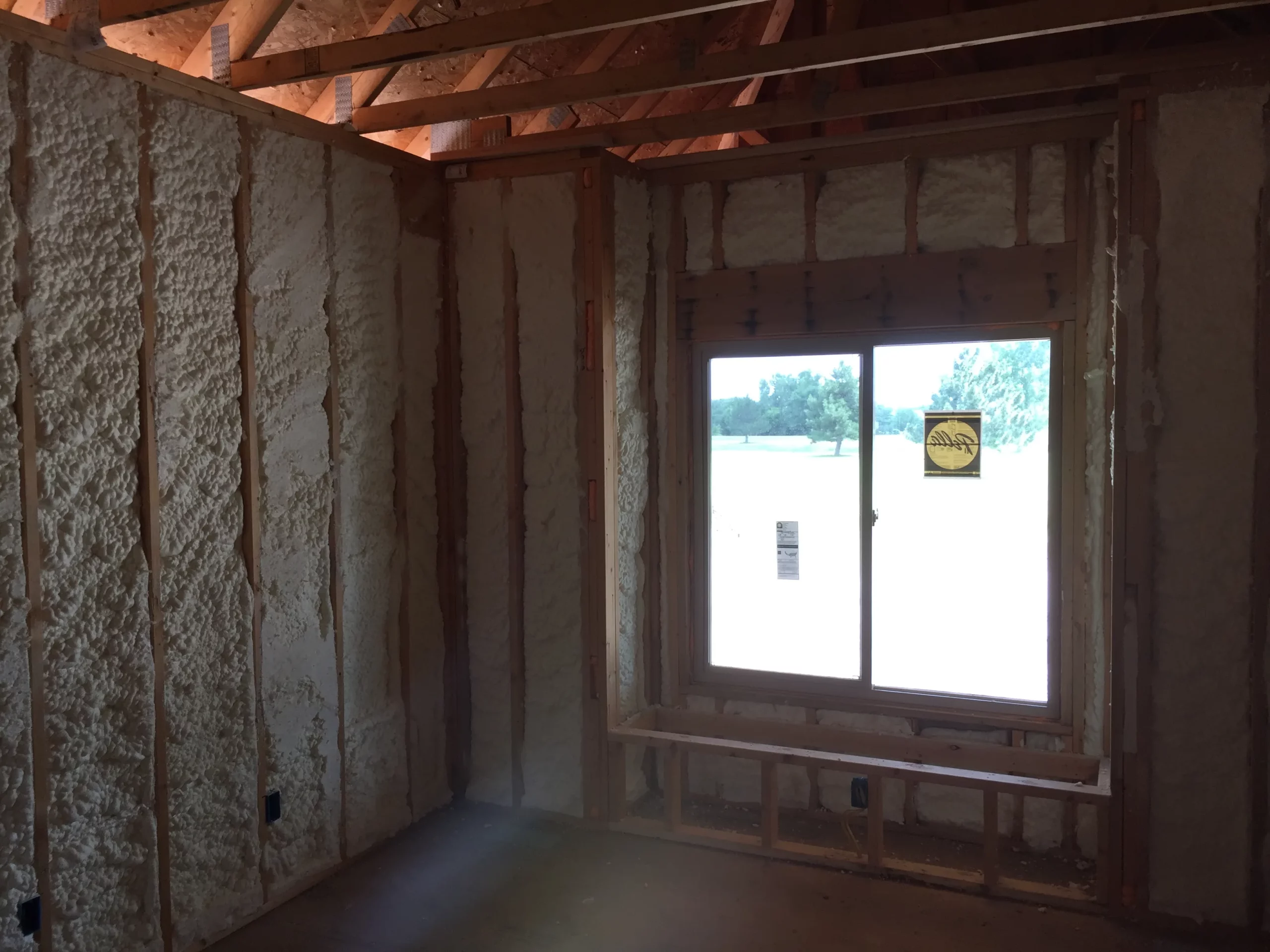 Top Quality Open Cell Spray Foam Insulation Services